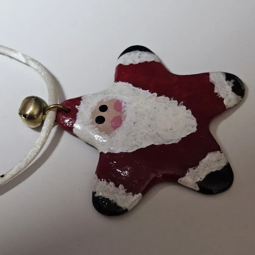 Star Shaped Red And White Santa Pendant Necklace